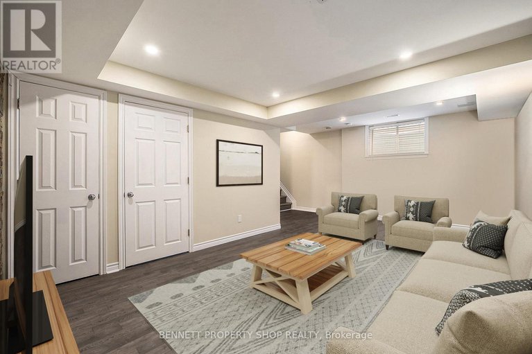 28082765/107-bandelier-way/stittsville-north/ottawa/ontario/K2S0C3_15