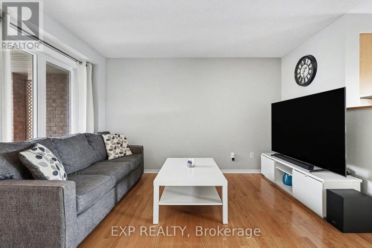 29486081/1513-demeter-street/fallingbrookgardenway-south/ottawa/ontario/K4A5C6_8