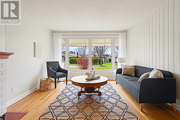 29653716/1199-stanton-road/queensway-terrace-southridgeview/ottawa/ontario/K2C3C9_13