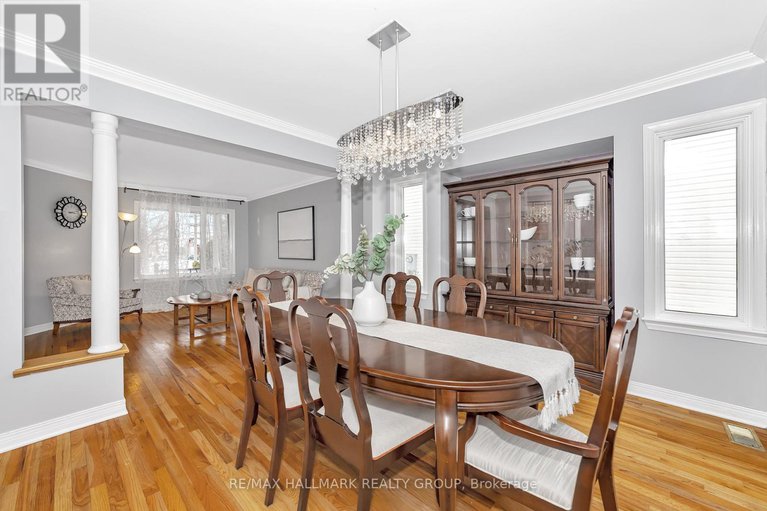 28355688/63-newborough-crescent/barrhaven-east/ottawa/ontario/K2G6A5_3