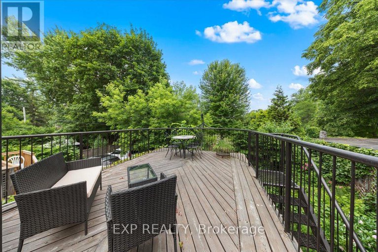 28588521/107-stanley-avenue/new-edinburgh/ottawa/ontario/K1M1N8_39