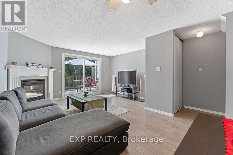 28765564/202-299-castor-street/village-of-russell/russell/ontario/K4R1E9_5