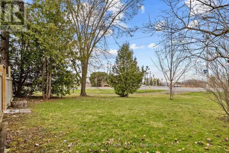 28368697/35-jackson-court/beaverbrook/ottawa/ontario/K2K1B6_44