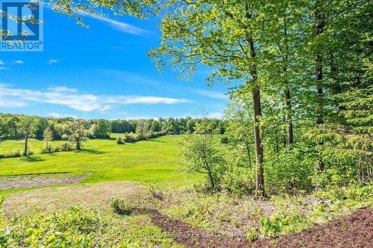 29061898/880-townline-road/north-grenville-twp-kemptville-south/north-grenville/ontario/K0G1J0_41