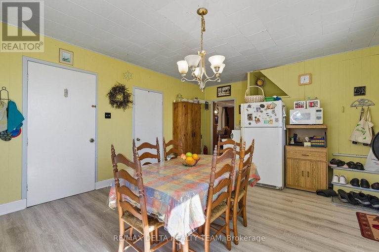 29052070/12633-north-wing-road/north-dundas-winchester-twp/north-dundas/ontario/K0C2K0_16