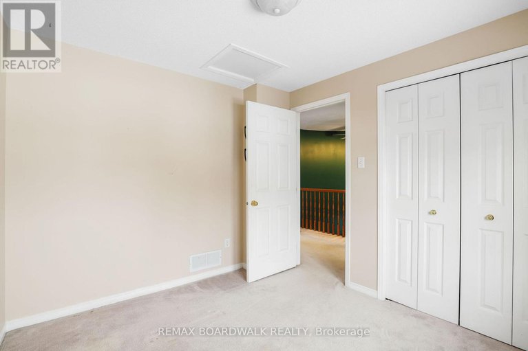 29339651/91-whalings-circle-sw/stittsville-central/ottawa/ontario/K2S1S4_22