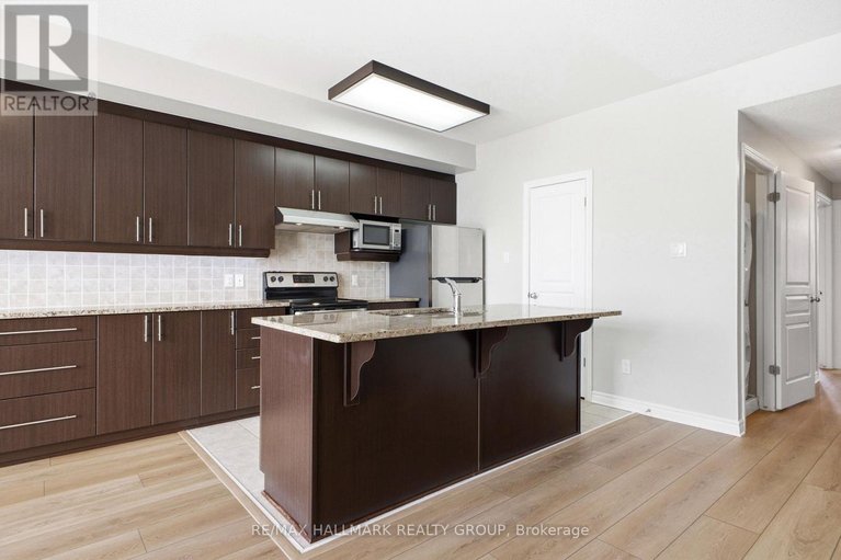 29592888/c-170-hornchurch-lane/longfields/ottawa/ontario/K2J2T3_12