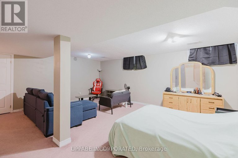 28620827/28-armagh-way/longfields/ottawa/ontario/K2J4C3_37