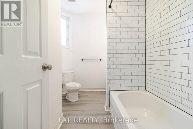 29226891/247-fir-lane/kemptville/north-grenville/ontario/K0G1J0_21