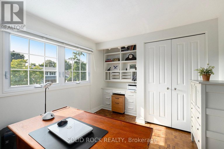 28850982/18-falk-avenue/knollsbrook/ottawa/ontario/K2J1L1_27