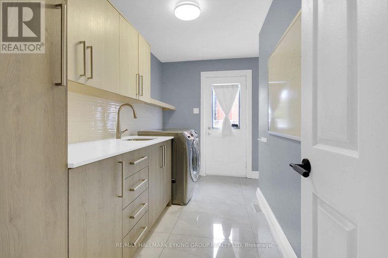 28224852/19-campfield-court/pineglencountry-place/ottawa/ontario/K2E7X8_25