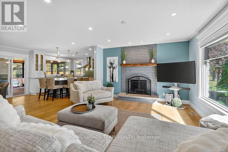 28940175/5664-south-island-park-drive/manotick-long-island-nicholls-island/ottawa/ontario/K4M1J3_5