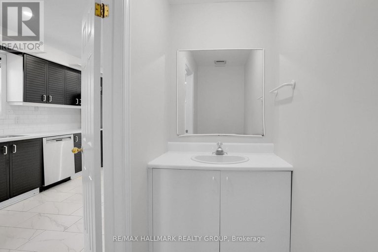 28244394/303-sherwood-drive/civic-hospital/ottawa/ontario/K1Y3W7_19