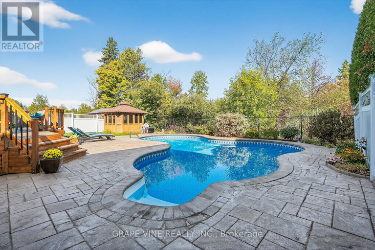 28877043/114-kimpton-drive/stittsville-north/ottawa/ontario/K2S0B9_38