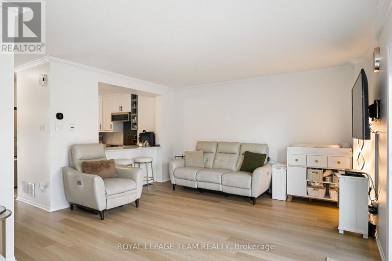 29087494/19-armadale-crescent/cedargrovefraserdale/ottawa/ontario/K2J4A4_14