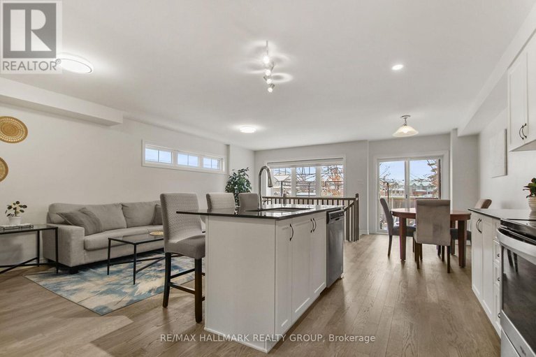 29249202/501-parade-drive/stittsville-south/ottawa/ontario/K2S0X7_5