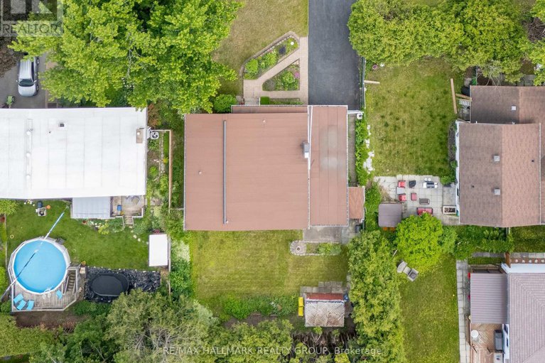 28491805/4-roberta-crescent/pheasant-run/ottawa/ontario/K2J1G6_47