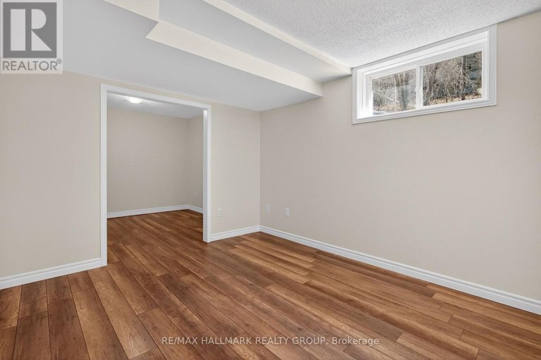 29666463/131-beaumont-avenue/town-of-rockland/clarence-rockland/ontario/K4K1R7_35