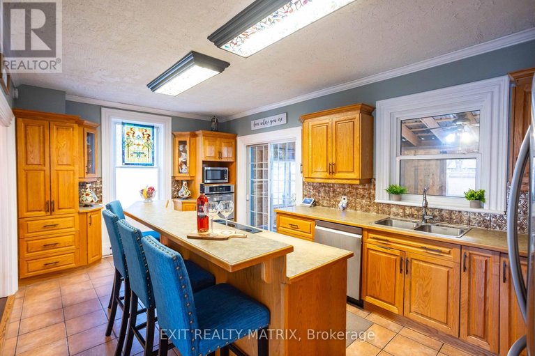 29642729/44-mill-street/village-of-russell/russell/ontario/K4R1E1_14