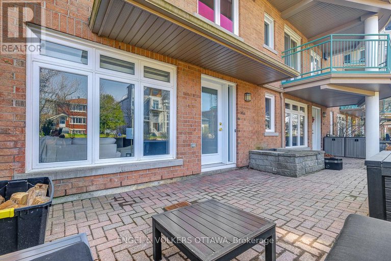 28235435/105a-62-donald-street/overbrook/ottawa/ontario/K1K1N2_37