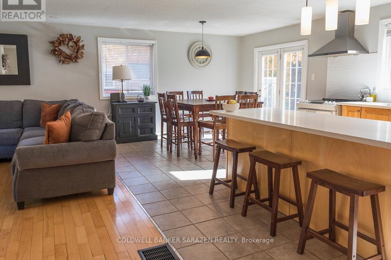 29261166/875-usborne-street/mcnabbraeside-twps/mcnabbraeside/ontario/K0A1G0_10