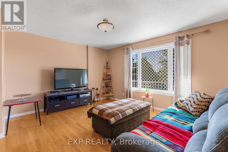 28884921/455-butler-road/clarencerockland-twp/clarence-rockland/ontario/K0A2A0_3