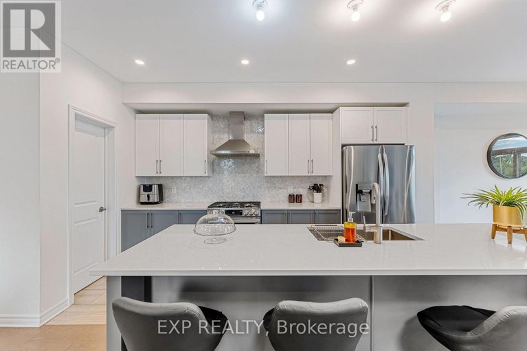 28405761/501-enclave-lane/town-of-rockland/clarence-rockland/ontario/K4K0M8_3