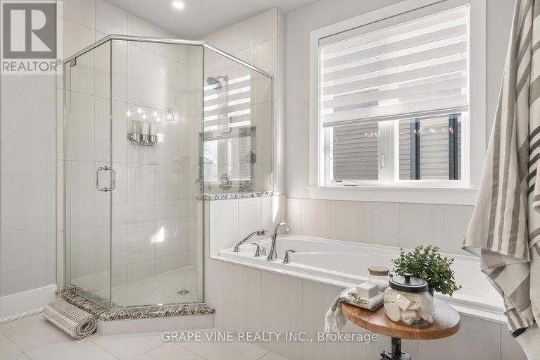 29498089/55-dr-neelin-drive/richmond/ottawa/ontario/K0A2Z0_25