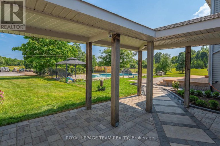 29223191/7474-mitch-owens-road/osgoode-twp-north-of-reg-rd-6/ottawa/ontario/K4P1K9_48