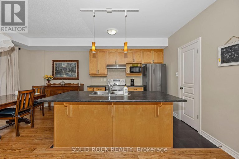 29408258/b-1004-beryl-private/riverside-southgloucester-glen/ottawa/ontario/K1V2M4_13