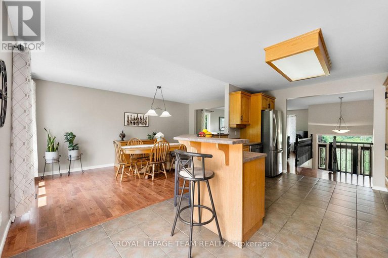 28503825/79-mountain-view-road/mcnabbraeside-twps/mcnabbraeside/ontario/K7S3G9_13