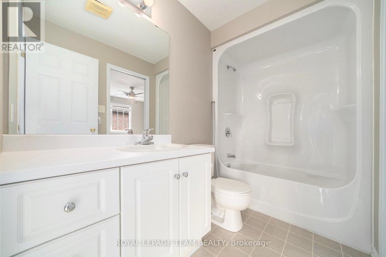 28762307/9-fencerow-way/stonebridge/ottawa/ontario/K2J4X8_23