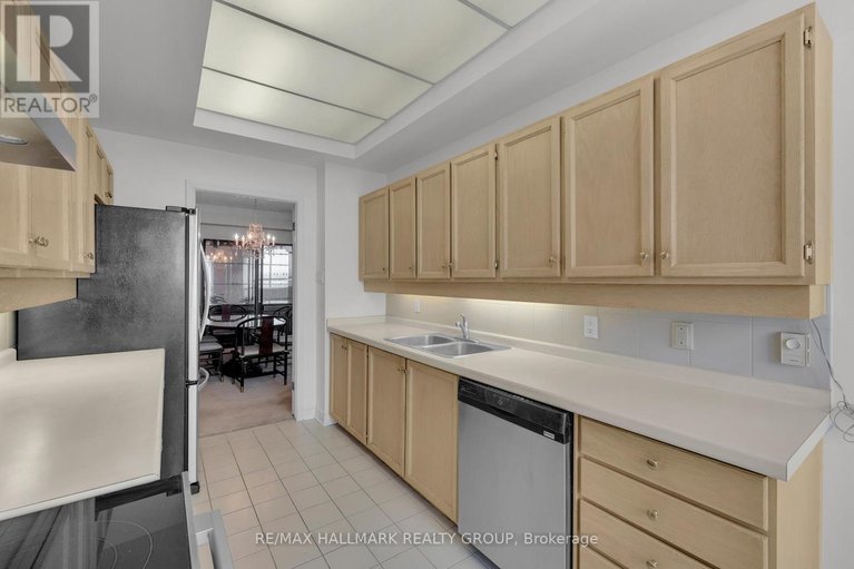 29594629/2204-1480-riverside-drive/riverview-park/ottawa/ontario/K1G5H2_11