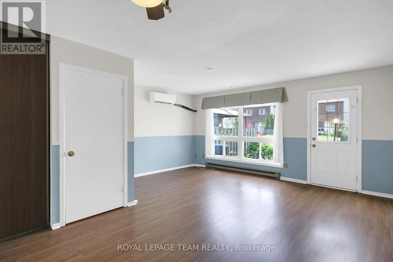 28816940/f-23-sonnet-crescent/westcliffe-estates/ottawa/ontario/K2H8W8_5