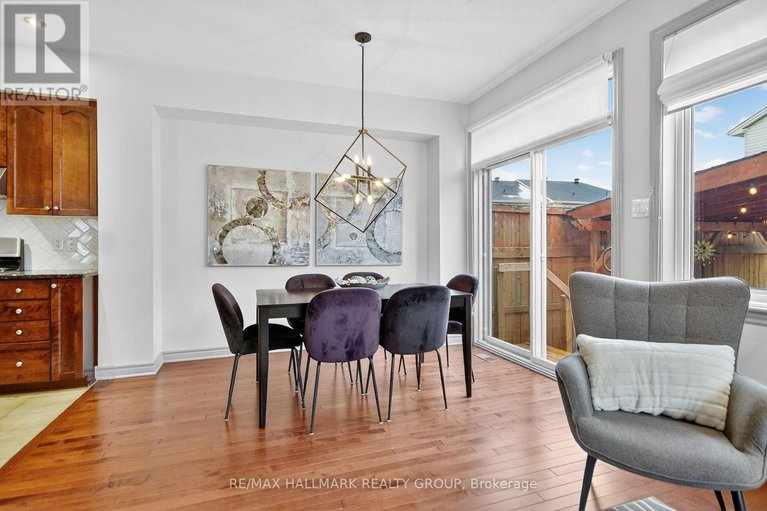 29111123/668-bowercrest-crescent/riverside-southgloucester-glen/ottawa/ontario/K1V2M2_18