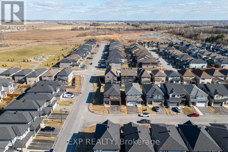 29599484/896-sendero-way/remainder-of-stittsville-area/ottawa/ontario/K2S2W8_45