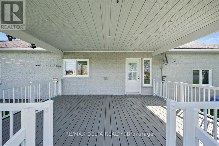 28302488/3-maisonneuve-street/clarencerockland-twp/clarence-rockland/ontario/K0A1E0_27