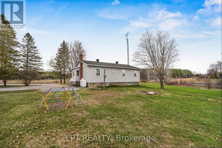 29677927/4280-highway-34-highway/champlain-twp/champlain/ontario/K0B1R0_22