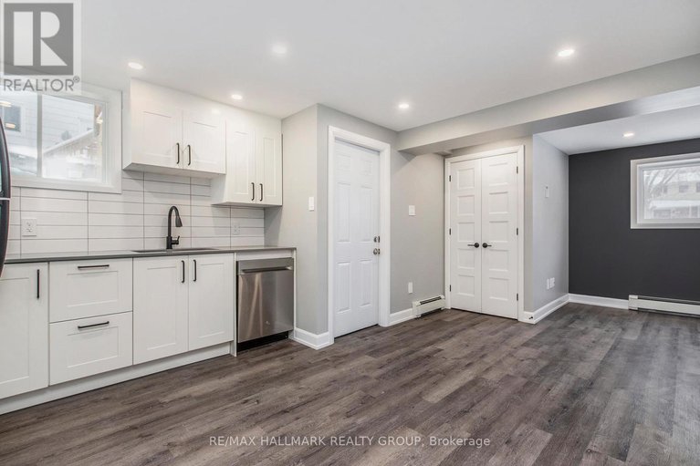 29071780/242-castlefrank-road/glencairnhazeldean/ottawa/ontario/K2L1T5_17