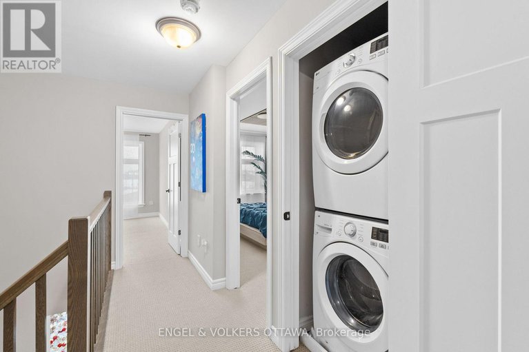 29170405/39-stockholm-private/riverside-southgloucester-glen/ottawa/ontario/K4M0G9_23