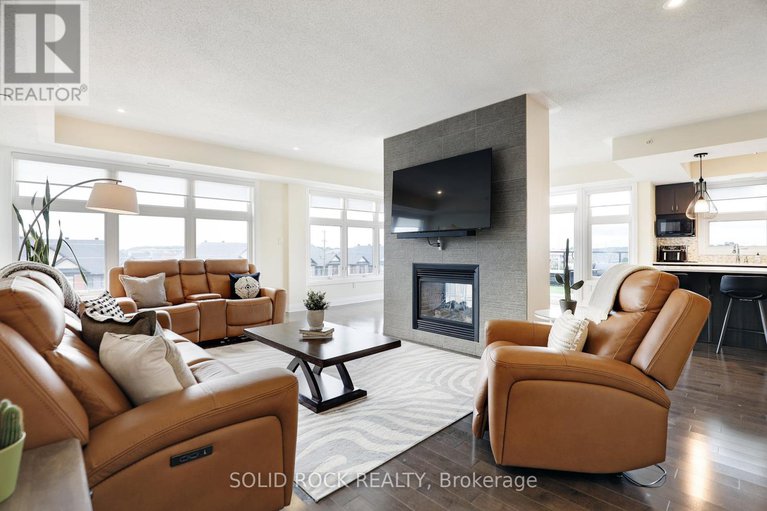 28793734/401-200-glenroy-gilbert-drive/strandherd/ottawa/ontario/K2J5W2_14