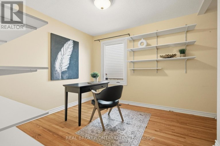 29601982/1294-fernwood-drive/south-keys/ottawa/ontario/K1V7J9_23