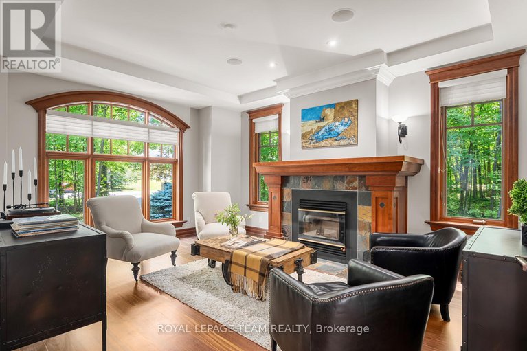 28532600/33-marchbrook-circle/rural-kanata-central/ottawa/ontario/K2W1A1_10