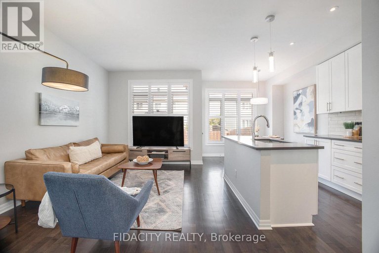 28817834/168-overberg-way/emerald-meadowstrailwest/ottawa/ontario/K2S0V8_5