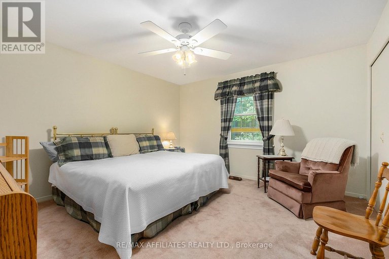 28549907/249-bracken-avenue/drummondnorth-elmsley-north-elmsley-twp/drummondnorth-elmsley/ontario/K7A4S4_25