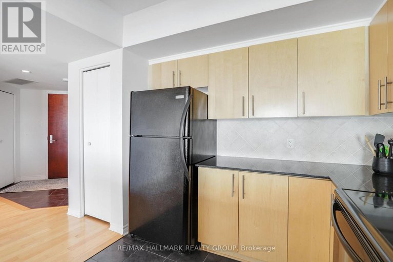28938194/504-200-rideau-street/sandy-hill/ottawa/ontario/K1N5Y1_9