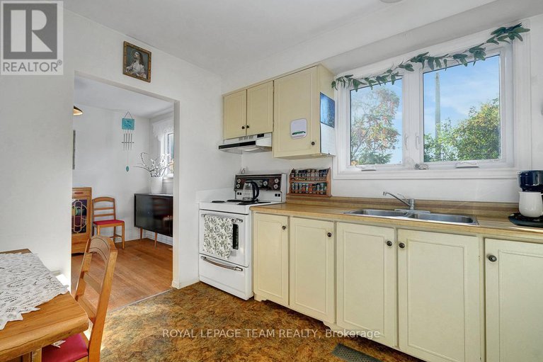 28961792/1154-brookfield-road-e/brookfield-gardens/ottawa/ontario/K1V6H7_19