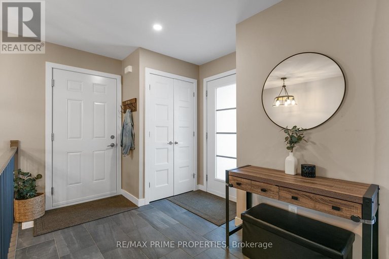 29565533/208-filion-street/embrun/russell/ontario/K0A1W0_4