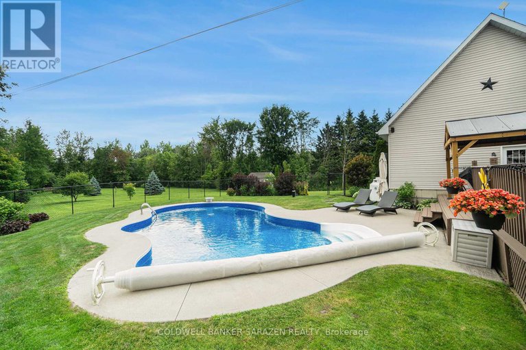 28589212/8289-rodney-farm-drive/osgoode-twp-north-of-reg-rd-6/ottawa/ontario/K0A2P0_41