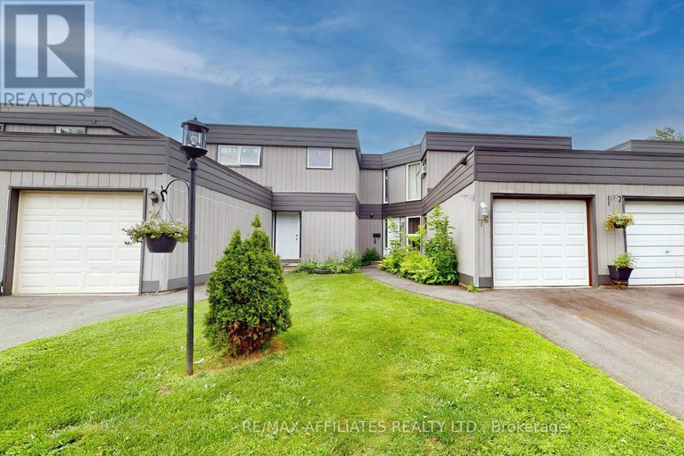28601229/11-76-compata-way-s/blackburn-hamlet-south/ottawa/ontario/K1B4W9_1